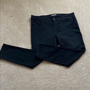 Levi's Black Shaping Skinny Jeans